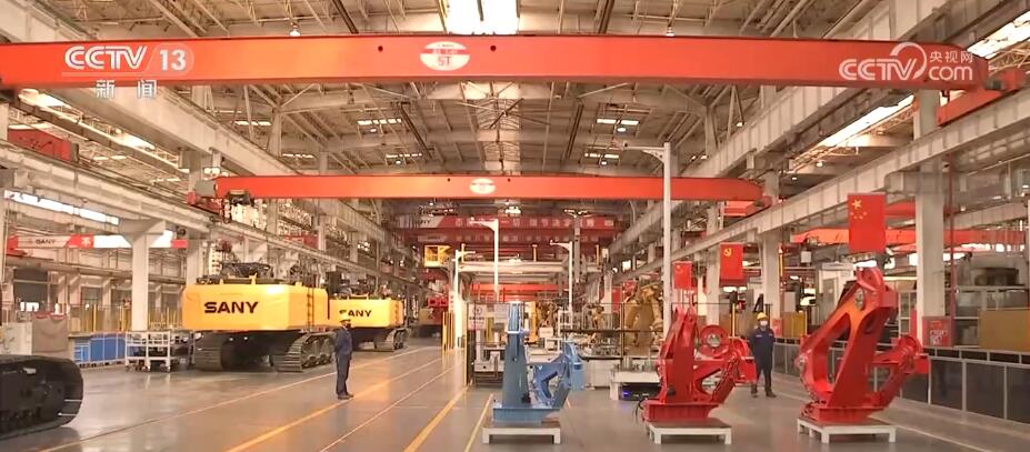 眼见为实 百名驻华使节近距离体验中国现代化产业新貌——北京网络技术服务之旅